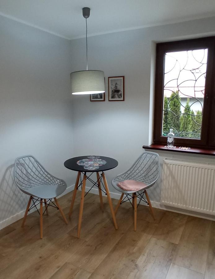 Apartament Pastelowy Gdansk 40 Metrow Z Widokiem Na Ogrod ภายนอก รูปภาพ