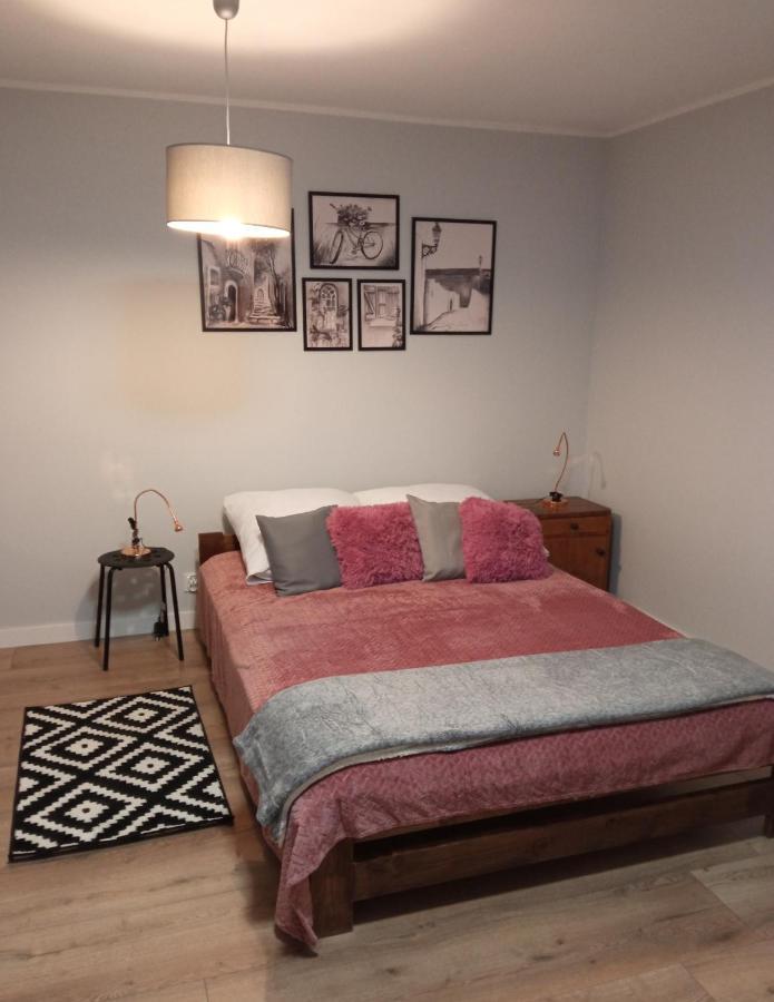 Apartament Pastelowy Gdansk 40 Metrow Z Widokiem Na Ogrod ภายนอก รูปภาพ